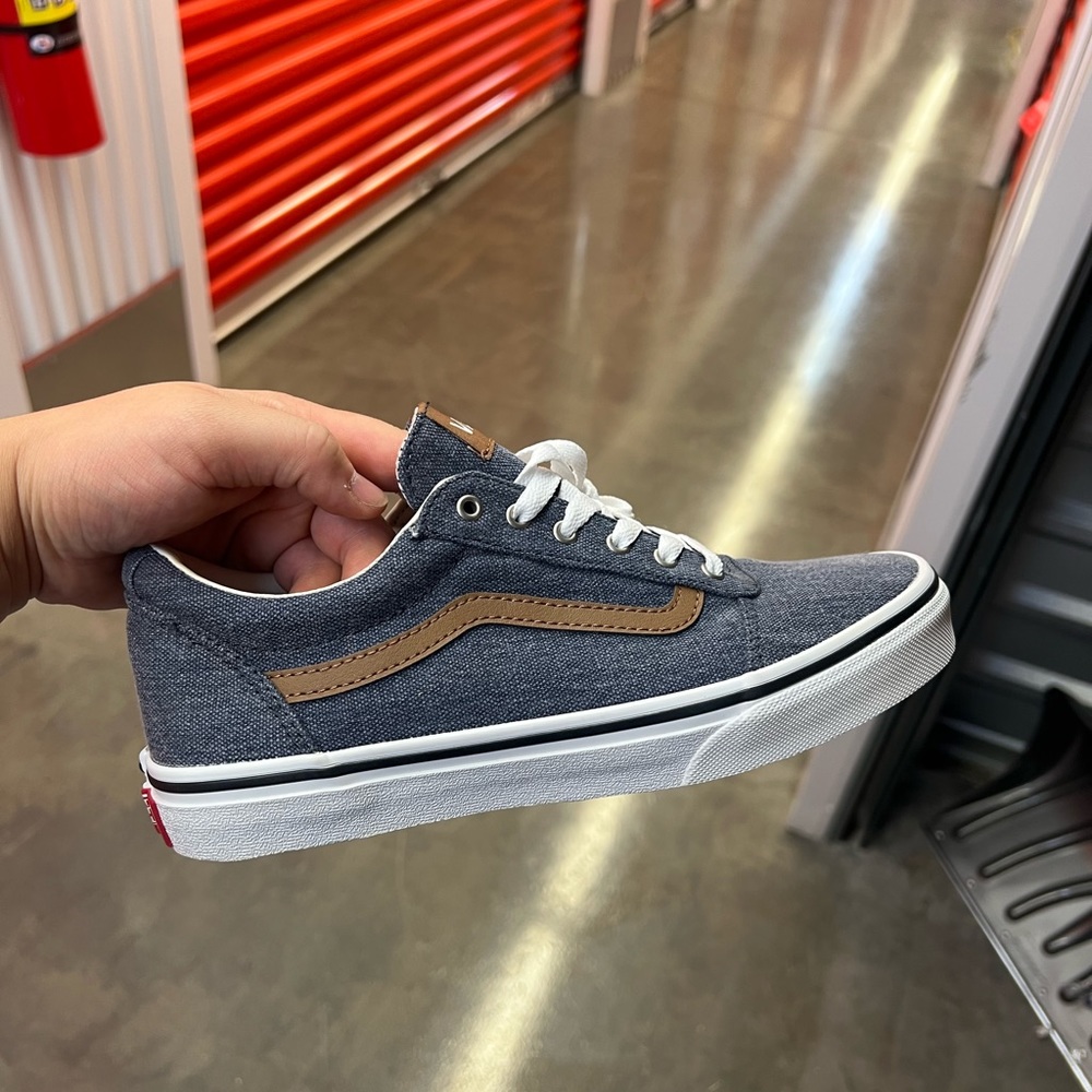 Vans Men’s Size 5.5